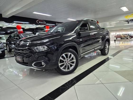 FIAT TORO 2.0 16V TURBO DIESEL VOLCANO 4WD AT9 FIAT TORO 2.0 16V TURBO DIESEL VOLCANO 4WD AT9
